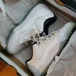 Jordan 11 retro